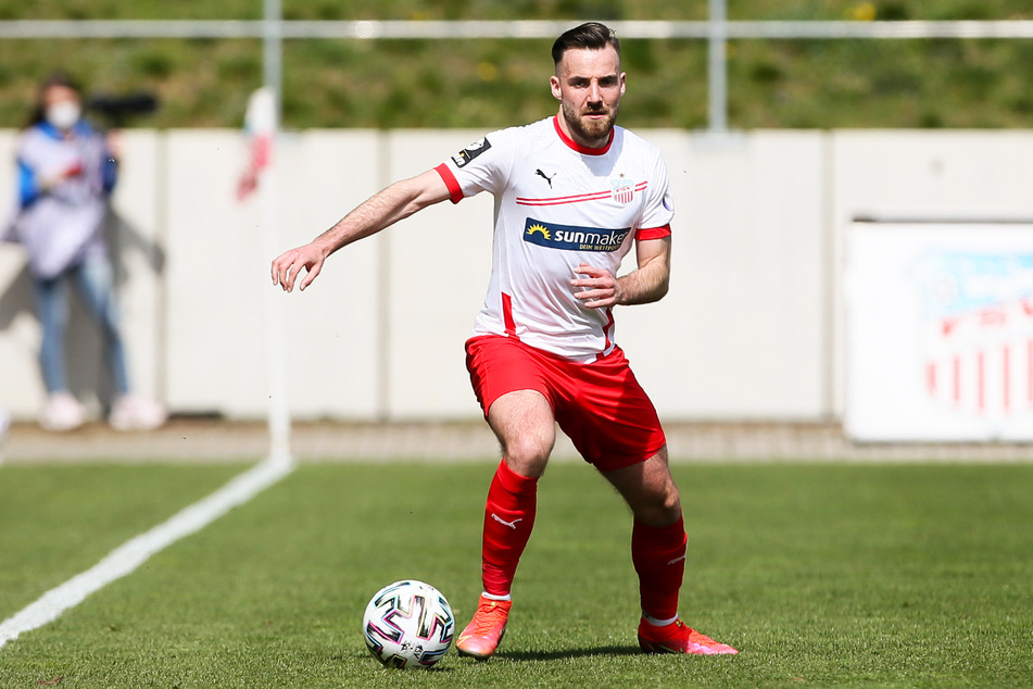 Morris Schröter (25) ist ein torgefährlicher Tempo- und Charakterspieler, der Dynamo Dresden auch mit seiner Vielseitigkeit enorm verstärken kann.