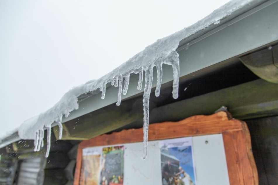 Eine Kaltfront überquert nahezu den kompletten Bundesstaat und ließ die Temperaturen in den Keller fallen.