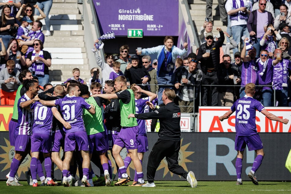 Der VfL Osnabrück ist nach einer überragenden Saison in die 2. Bundesliga aufgestiegen.