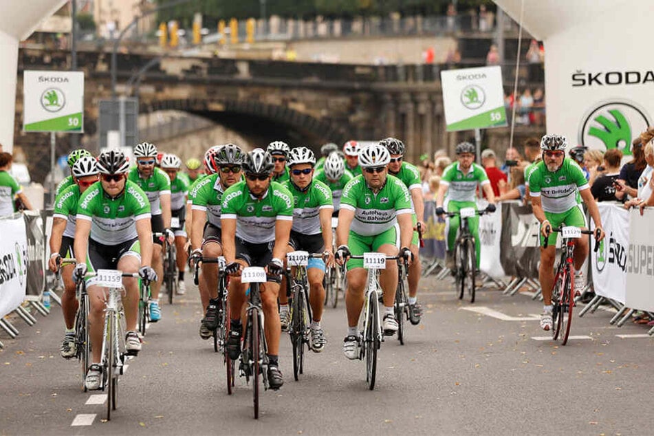 Etwa 1500 Radsportler werden am Sonntag durch die Innenstadt rollen.
