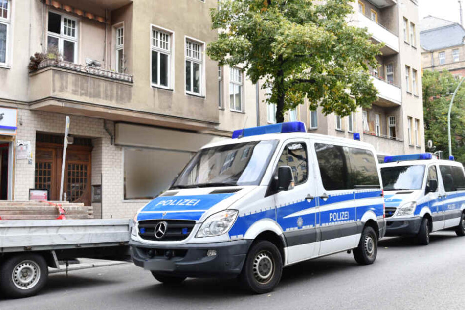 Die Beamten entdeckten den 27-Jährigen in einer Kneipe (Symbolfoto).