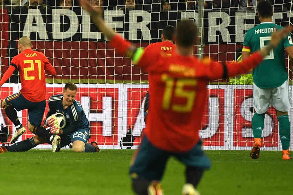 Marc-André ter Stegen packt zu.