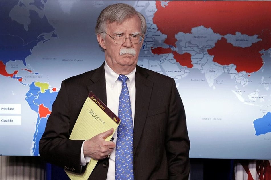John Bolton (70), Nationaler Sicherheitsberater, nimmt an einer Pressekonferenz im Weißen Haus teil.
