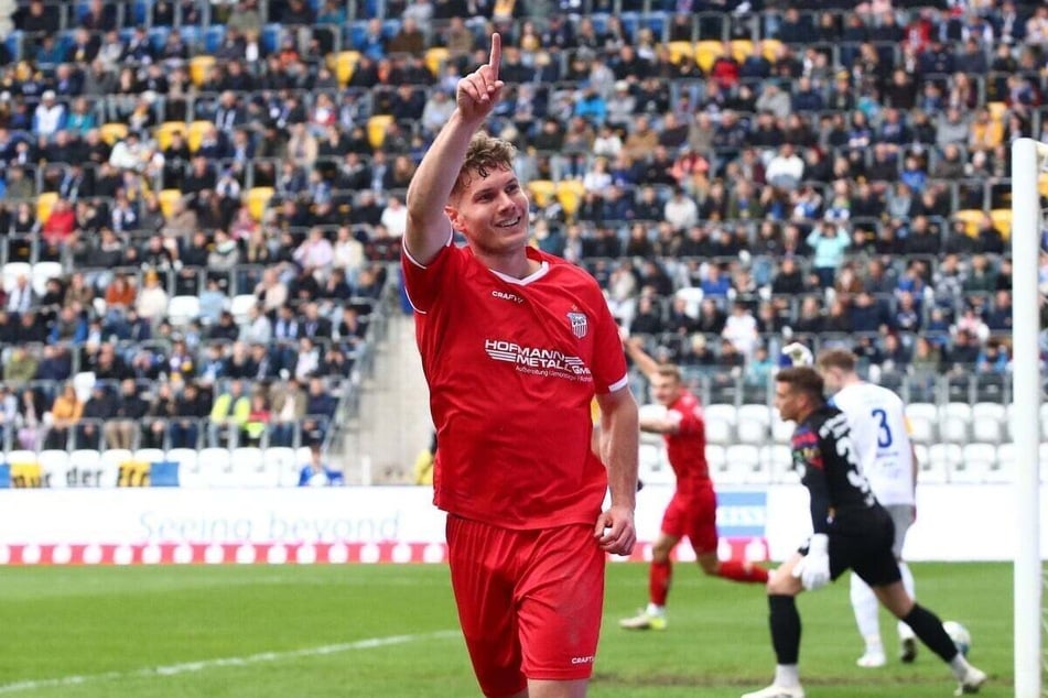 FSV-Spieler Mittelfeld Jahn Herrmann (24) will seinen Vertrag bei den Schwänen nicht verlängern.