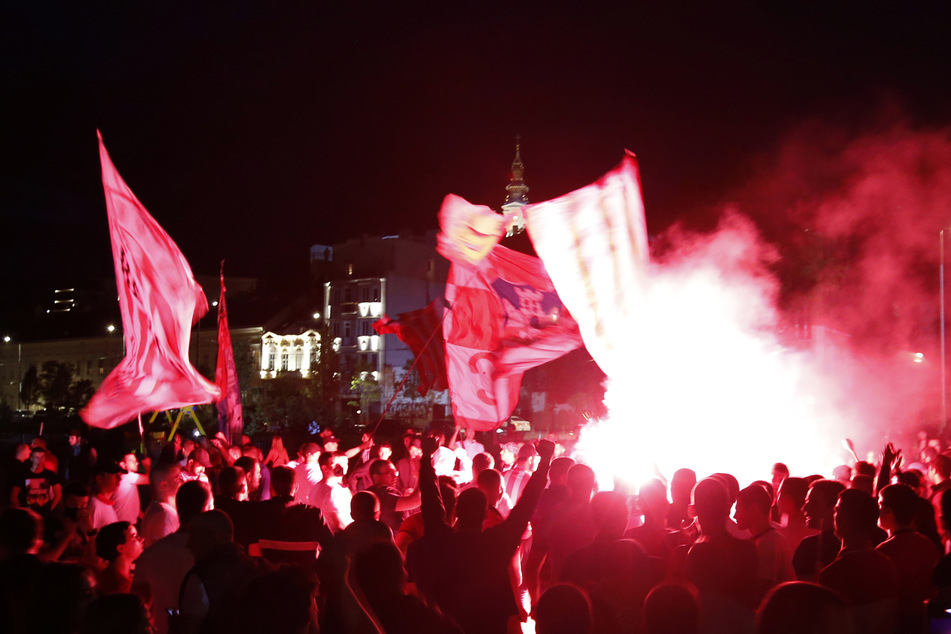Die Anhänger von Roter Stern Belgrad sind berüchtigt im europäischen Fußball. (Archivbild)