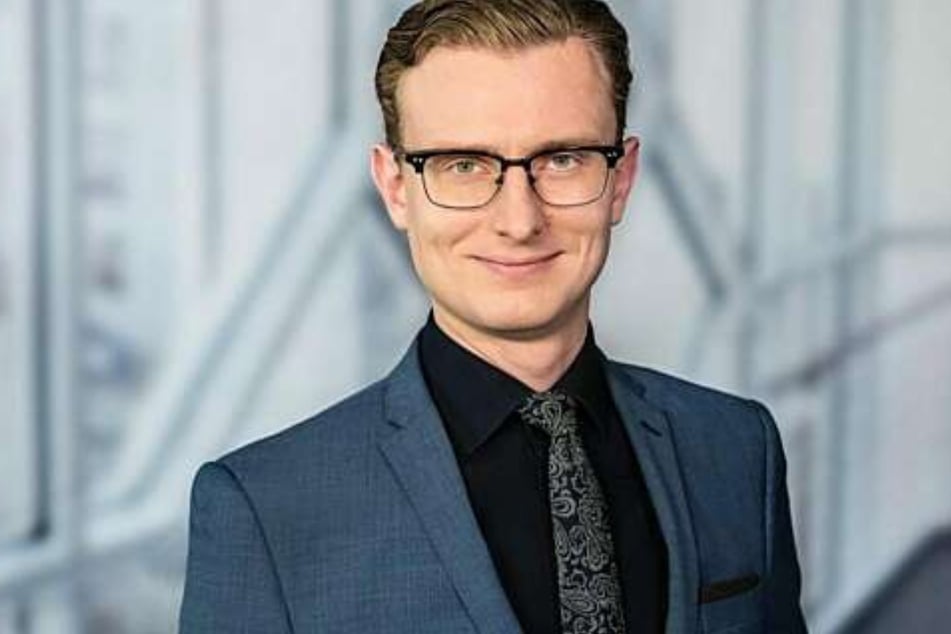Christoph Böhm (CDU) ist in Dresden geboren und aufgewachsen. Als Piehschener Stadtbezirksbeirat setzt er sich für die Sanierung Platzes in der Thäterstraße ein