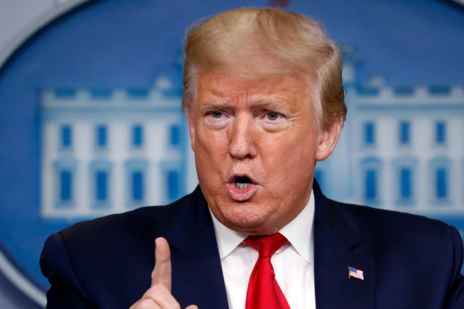 US-Präsident Donald Trump (73) sprach am 15. März 2020 erstmals vom hoch ansteckenden Virus, dass dieses aber unter Kontrolle sei.