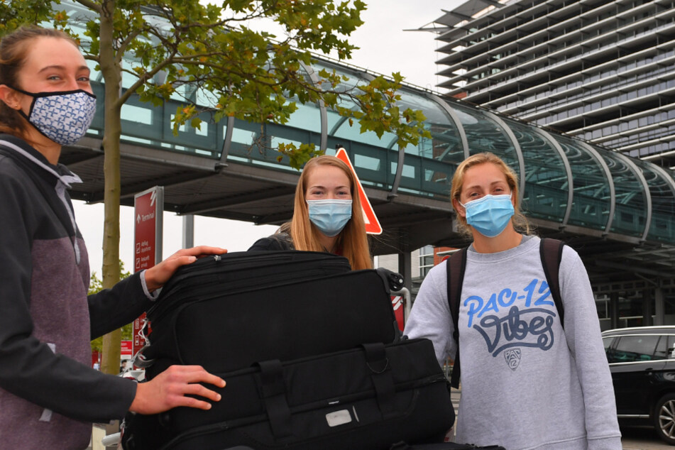 Madeleine Gates, Jenna Gray und Morgan Hentz landeten vor einer Woche in Dresden. Die Corona-Test sind negativ, somit können sie nur ins Training starten.