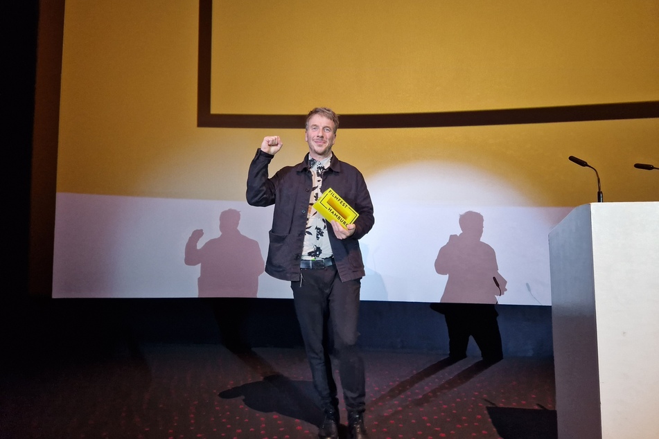 Regisseur Sven Halfar (51) freute sich sichtlich über den Publikumspreis.