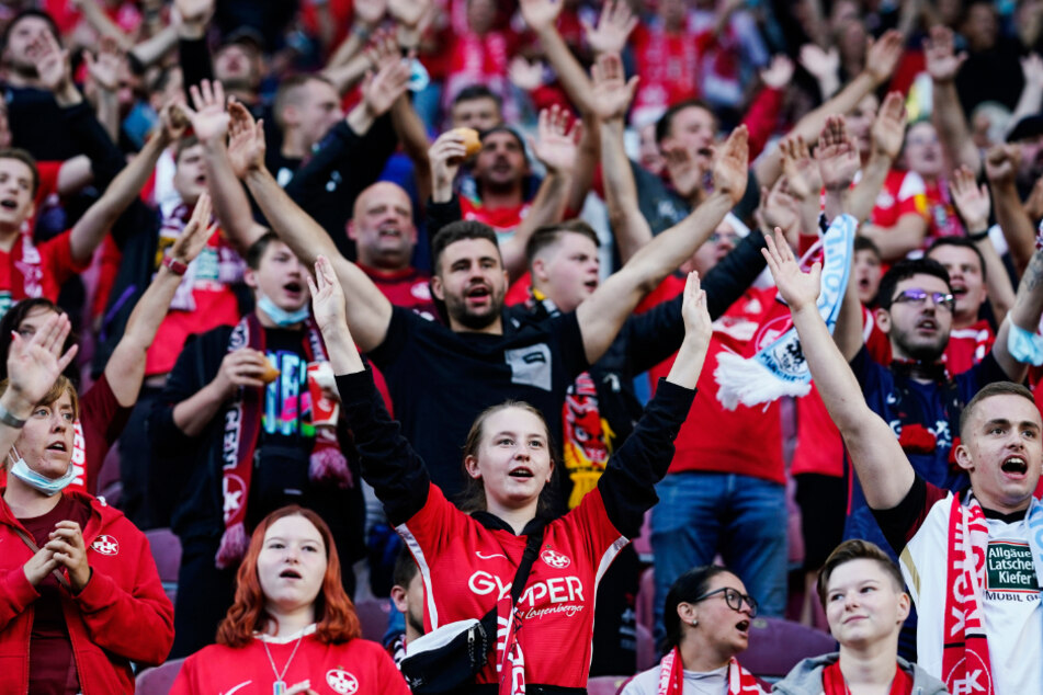 Aus der Euphorie zu Saisonbeginn wurde schnell Frust: Die FCK-Fans machen sich Sorgen um ihren Verein.