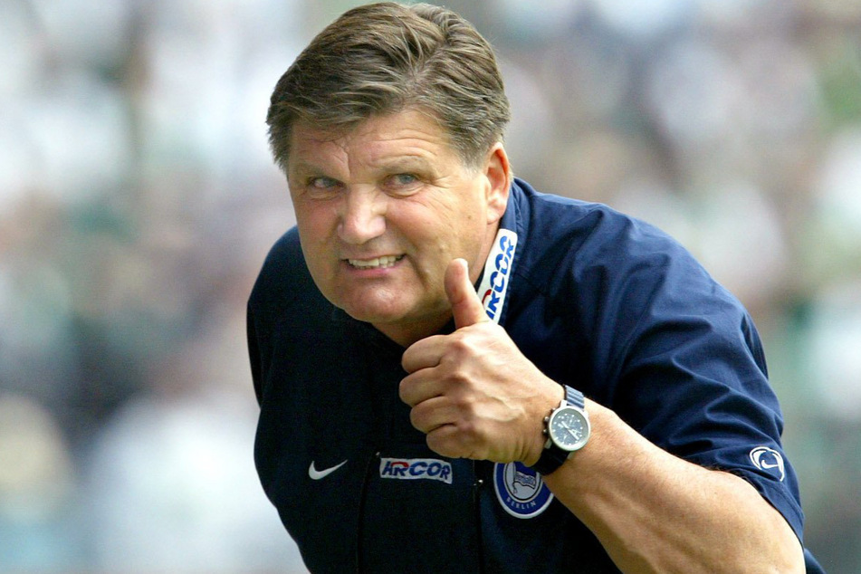 Hans Meyer (78), der unter anderem Hertha BSC und die Gladbacher Borussia trainierte, ist seit 2011 Präsidiumsmitglied bei Borussia Mönchengladbach. (Archivfoto)
