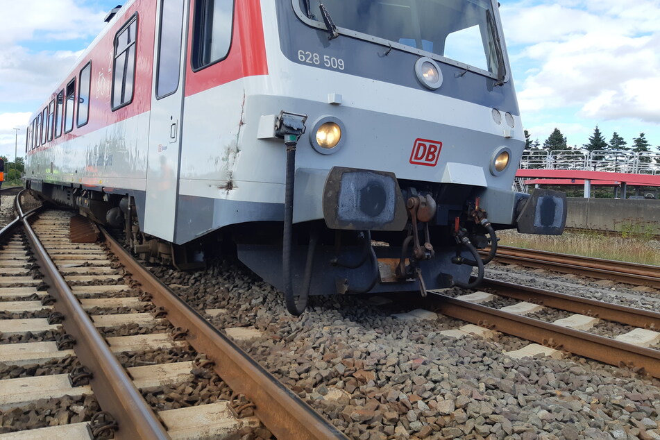 Der entgleiste Zug.