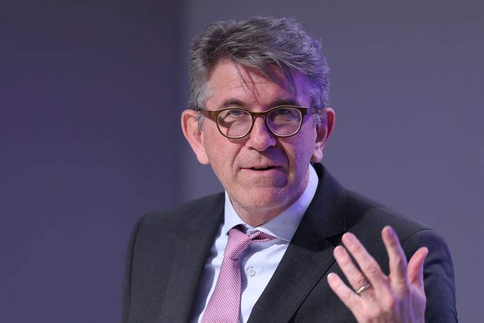 Kulturstaatsminister Wolfram Weimer (61) hat vor Gericht eine Schlappe erlitten.