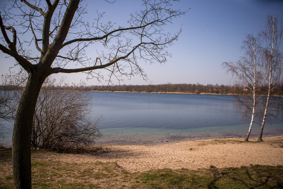Beide versuchten Vergewaltigungen sind nicht weit vom Kulkwitzer See im Westen von Leipzig geschehen.