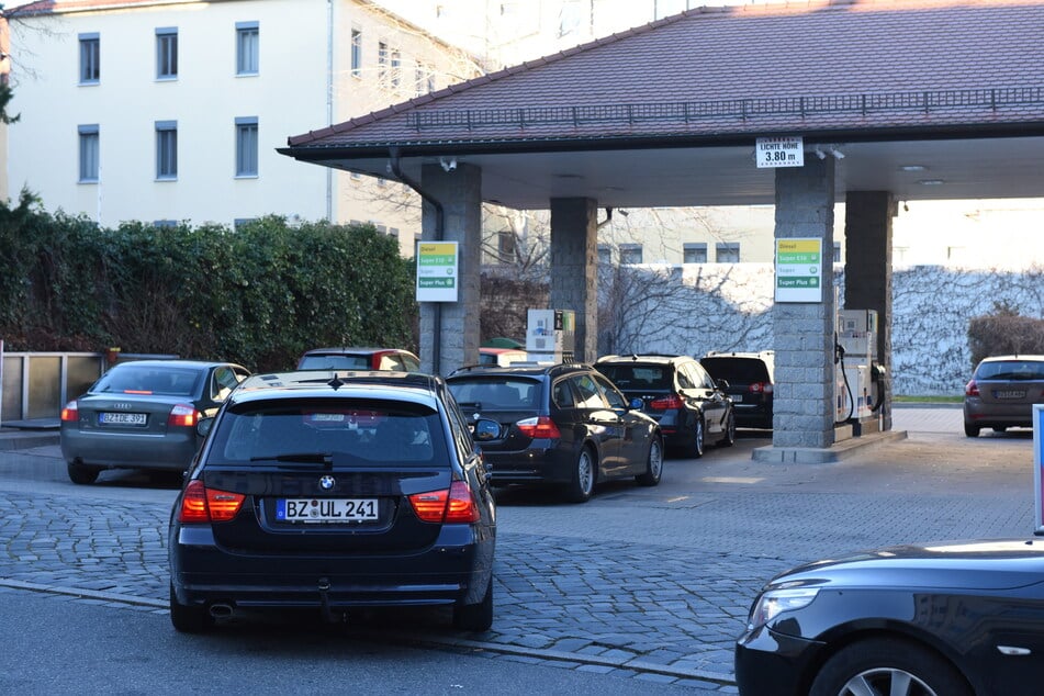 Große Preissprünge führten schon früher oft zu Andrang, wie hier in Bautzen.