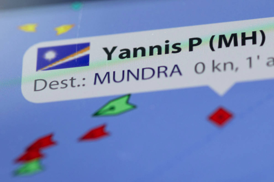 Havarierter Öltanker wird abgeschleppt: Hier soll die "Yannis P." jetzt hin
