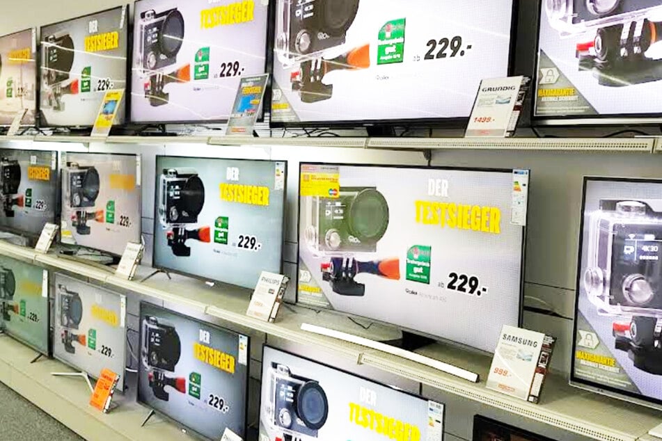 MEDIMAX schenkt allen Kunden am Montag (9.2.) die Mehrwertsteuer