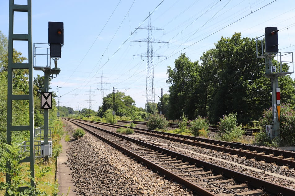 Bahnstrecke Düsseldorf-Köln ab Freitagabend dicht: Das müssen Pendler wissen