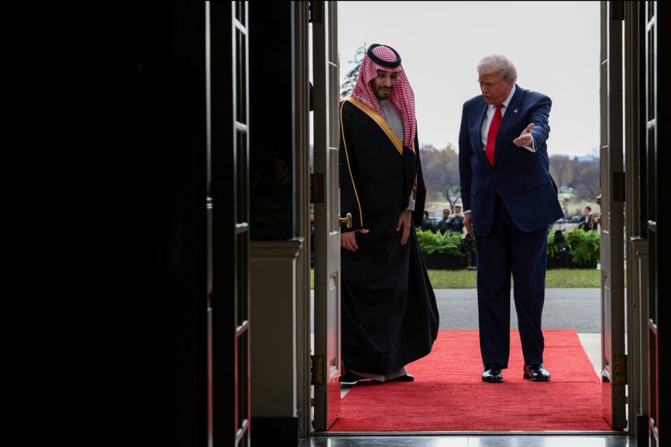 President Donald Trump (r.) on Tuesday welcomed Saudi Crown Prince Mohammed bin Salman to the White House.