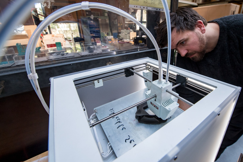 Mundschutz könnte schon bald aus dem 3D-Drucker kommen.