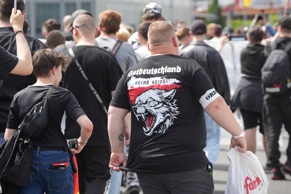 In Berlin fanden zuletzt wieder regelmäßig Aufmärsche rechtsextremer Gruppen statt. (Archivbild)