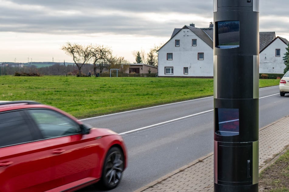 Neue Blitzersäule ersetzt früheren Spitzenreiter in Mittelsachsen