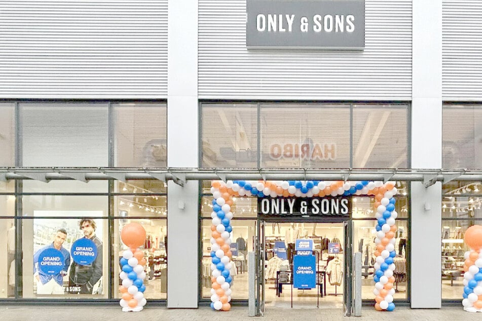 Der Ochtum Park Bremen liegt direkt an der A1, Ausfahrt Bremen/Brinkum.