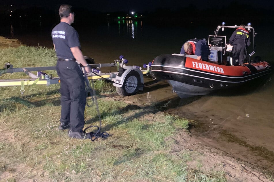 Frau geht in See baden und wird nun vermisst: Boot und Hubschrauber im Einsatz