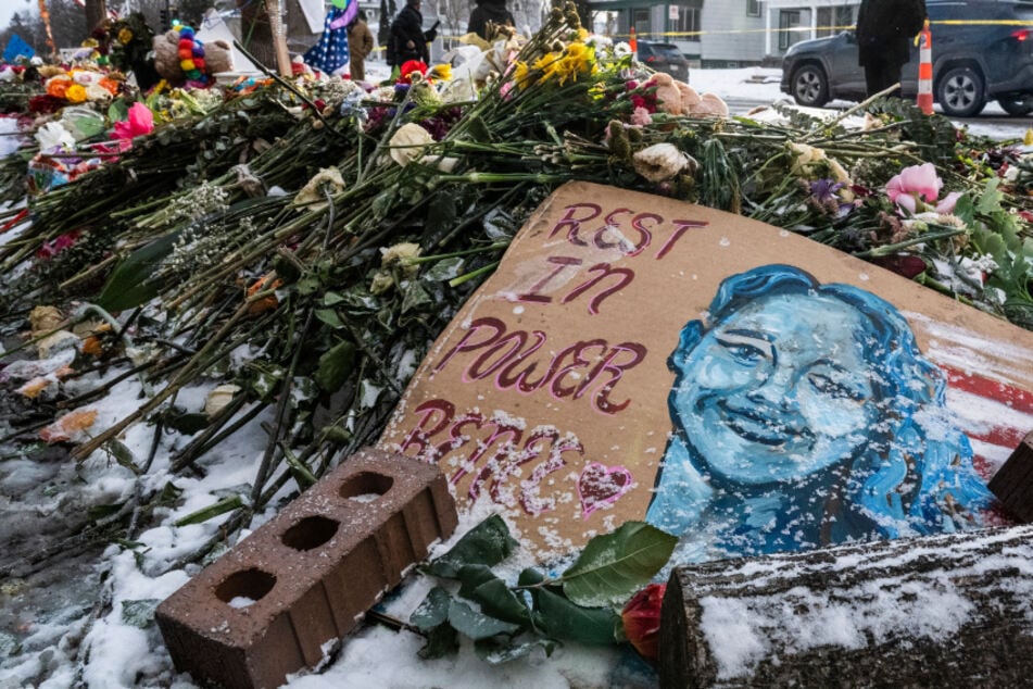 Renee Good's private autopsy reveals the shot that ultimately killed her