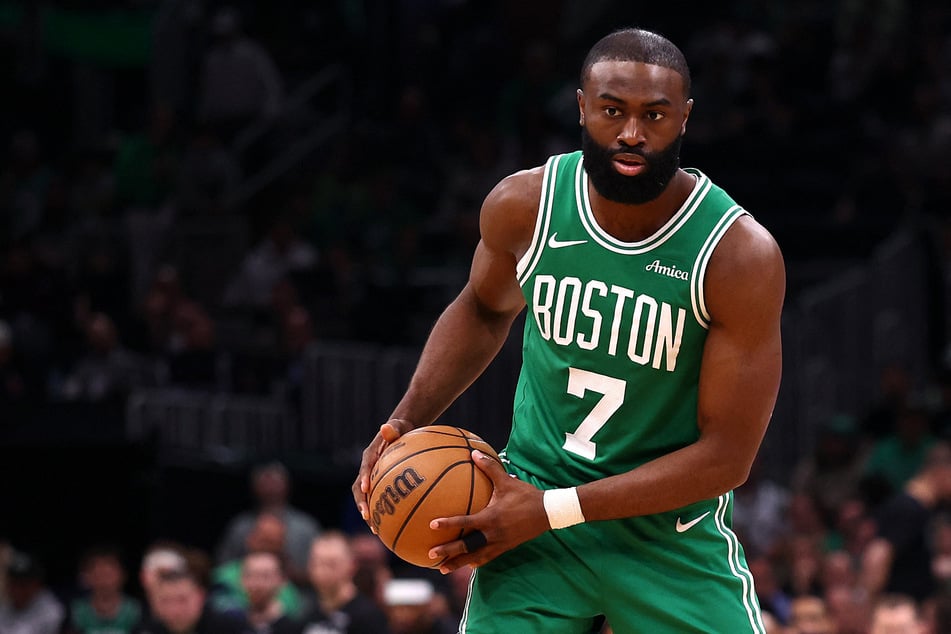 Father of NBA star Jaylen Brown arrested over Las Vegas stabbing