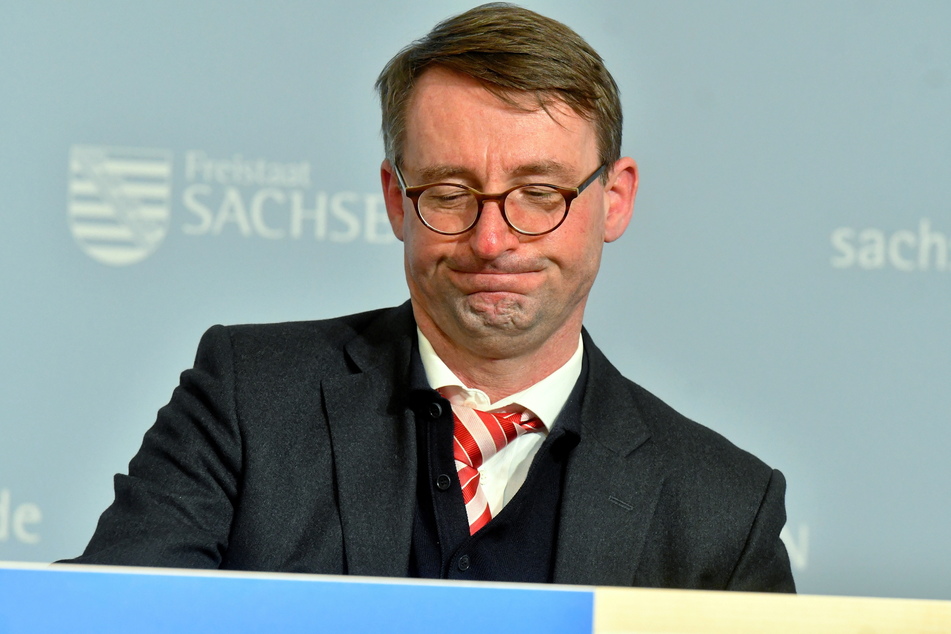 Sachsens Ex-Innenminister Roland Wöller (53, CDU) kritisierte das fehlende Schutzkonzept scharf.