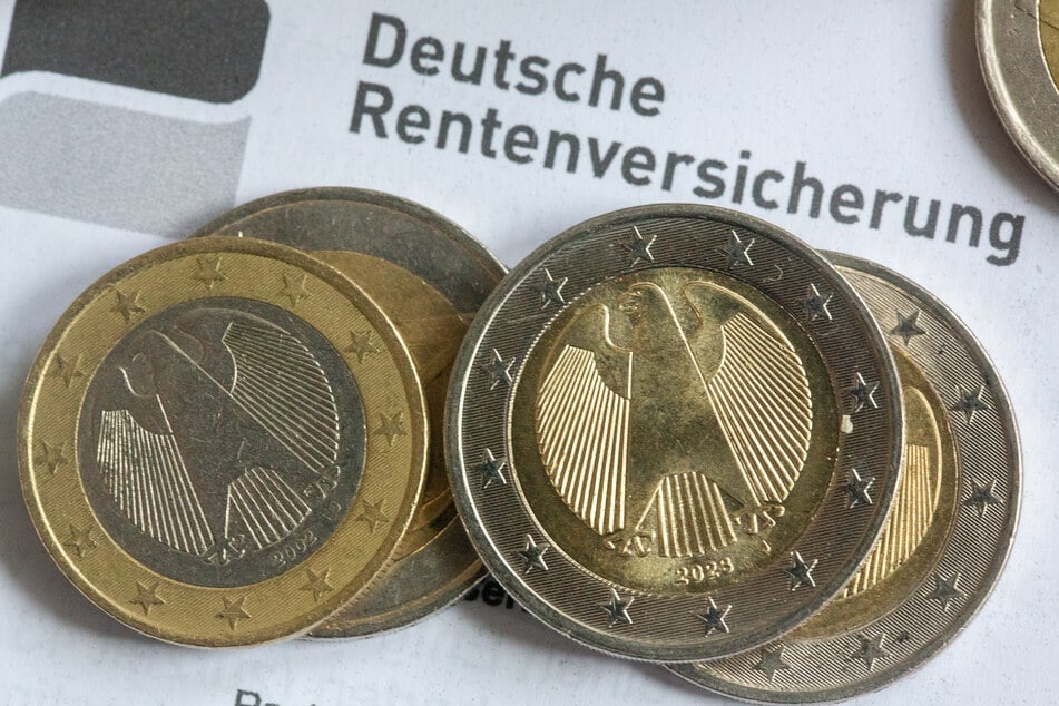 Ab Dienstag gibt's mehr Geld für Rentner.