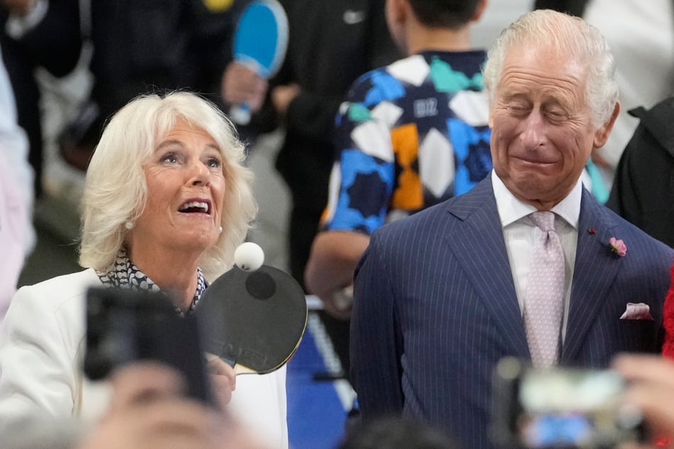 Königin Camilla gemeinsam mit König Charles III. (76).