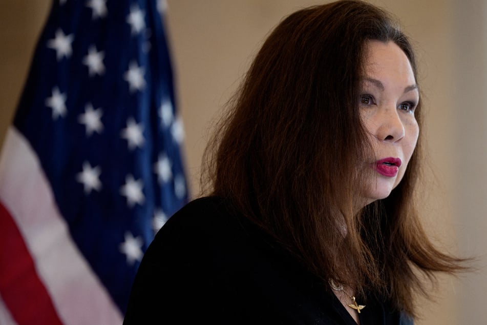 Senator Tammy Duckworth dubs Trump's pick for Singapore ambassador "unqualified" after hearing