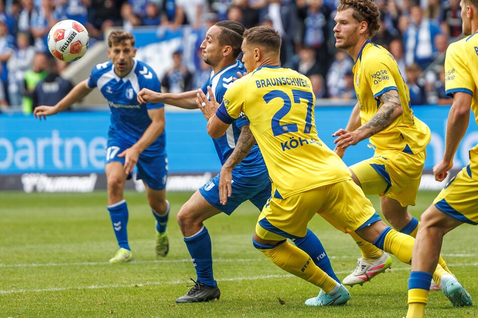 Trotz zahlreichen Möglichkeiten schaffte es der FCM nicht, den Ball im Braunschweiger Kasten unterzubringen.