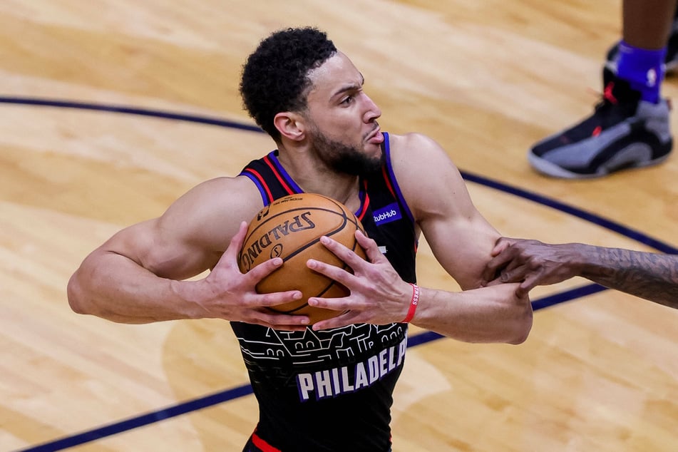 NBA: Simmons' tip-in puts 76ers back on top of Eastern Conference
