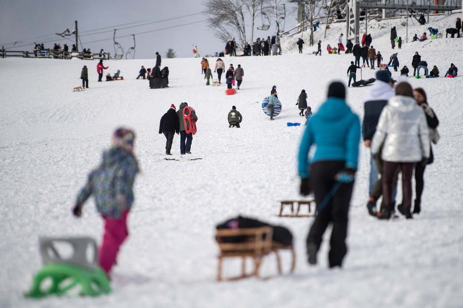 Viele Wintersportgebiete bittet wegen der Corona-Pandemie auf Besuche zu verzichten.