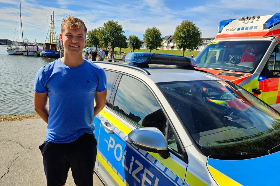 Der 21-Jährige sprang dem blinden Mann vollständig bekleidet hinterher.