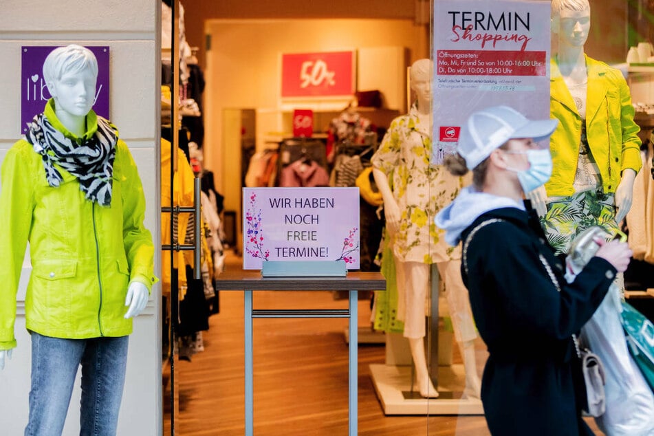 Ab Mittwoch ist für jeden Berliner ein negativer Corona-Test Voraussetzung, um in Geschäften Einkaufen gehen zu können, abgesehen von Supermärkten, Apotheken oder Drogerien. (Symbolfoto)
