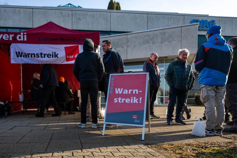 Die Gewerkschaft ver.di bestreikt bis Samstagmorgen den Nahverkehr.