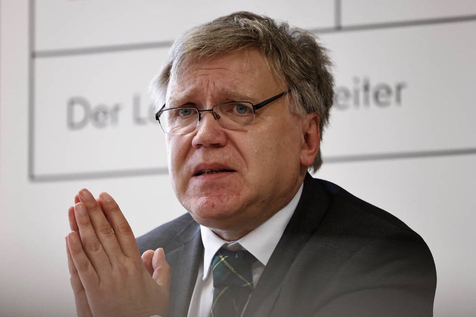 Landeswahlleiter Stephan Bröchler (60) will gegen die Fälscher strafrechtlich vorgehen.