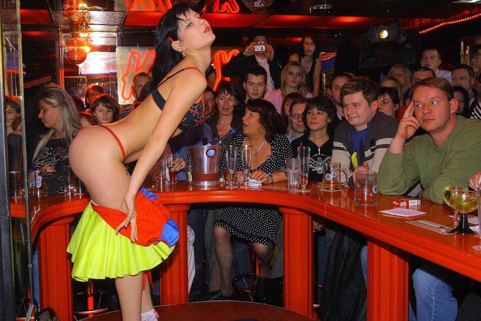 Da guckten die Herren nicht schlecht - beim 11. Hausfrauenstrip 2008.