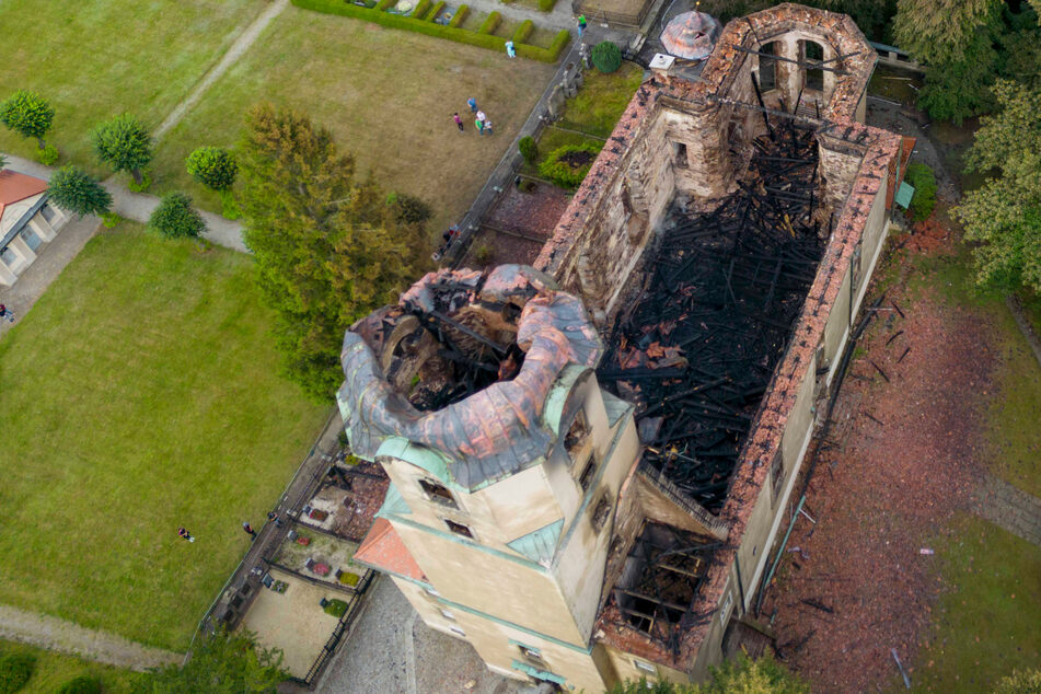 Ausgebrannte Kirche in Großröhrsdorf: Neubau beschlossen!