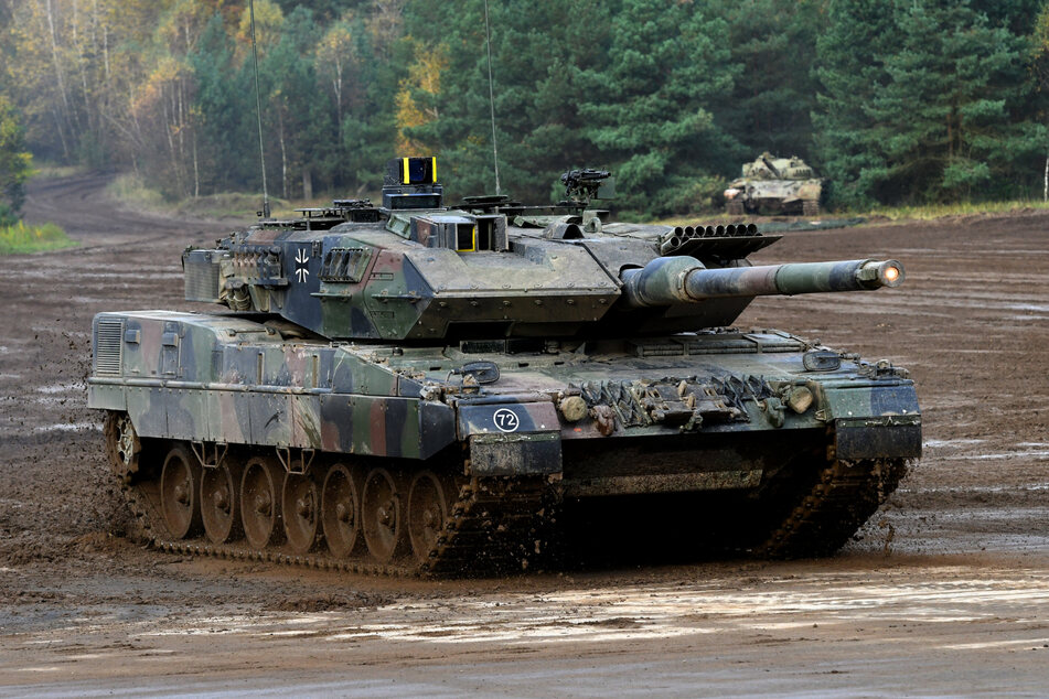 Steht schon länger auf dem Wunschzettel der ukrainischen Regierung: Moderne Leopard-2 Kampfpanzer.