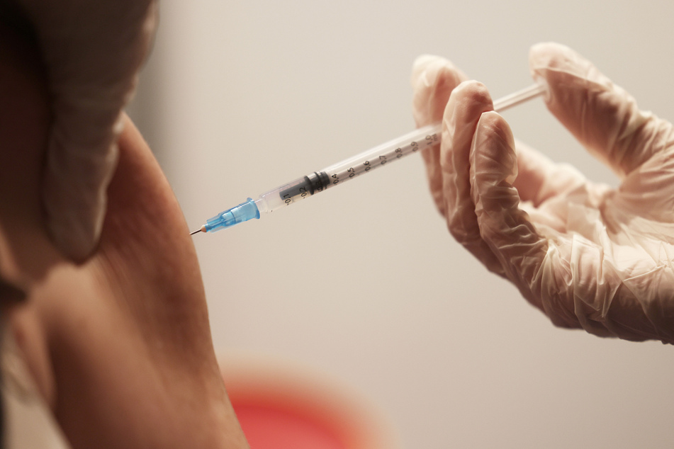 An insgesamt neun Stellen wurde der abgelaufene Impfstoff von "Moderna" verabreicht. (Symbolbild)