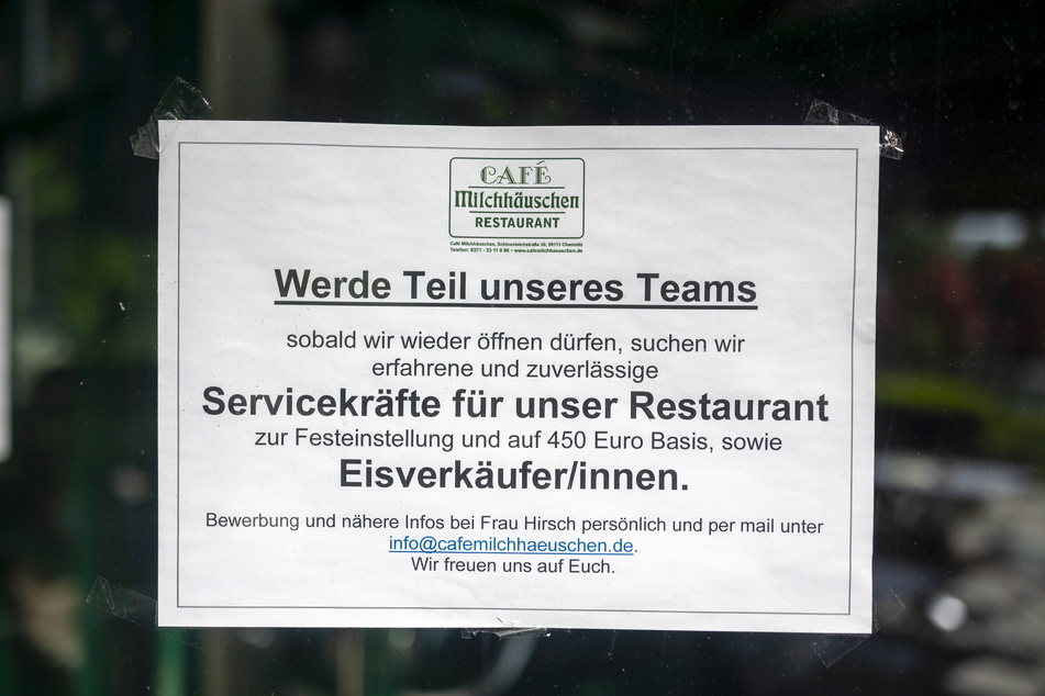 Eisverkäufer und Kellnerinnen dringend gesucht! Aufrufe wie diesen startet derzeit fast jedes Chemnitzer Restaurant.