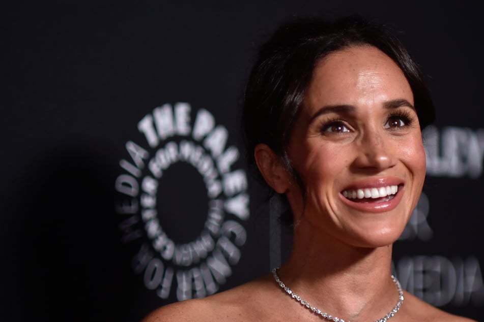 Wagt sie den Alleingang? Experte sicher, Meghan Markle distanziert sich von Prinz Harry