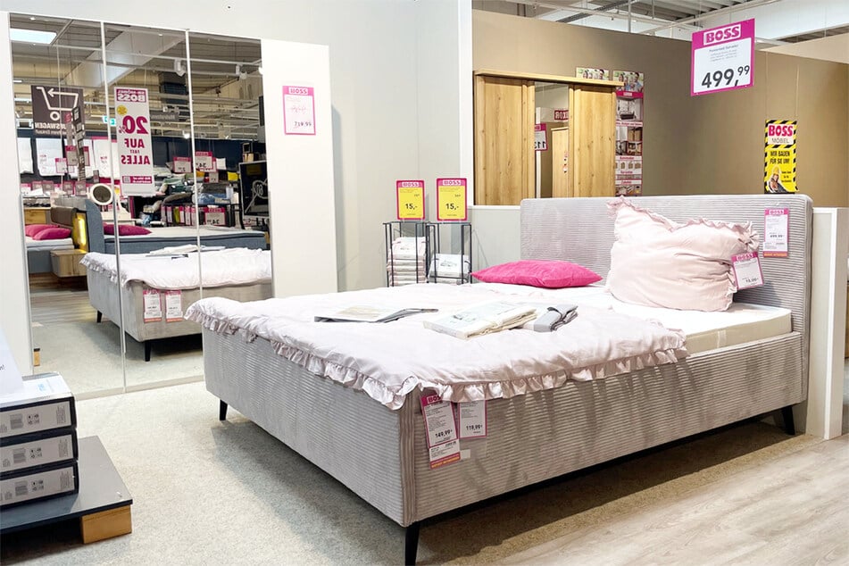 Dieser Möbel-Discounter haut hohe Rabatte auf Betten raus