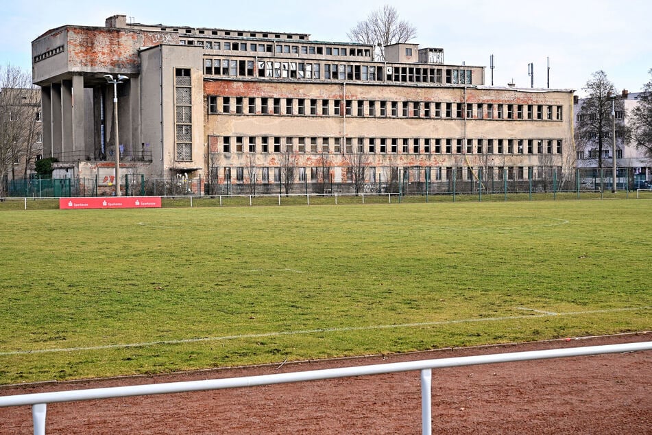 Das alte Sachsenbad in Pieschen soll perspektivisch zu einem modernen Multifunktionsgebäude umgerüstet werden.