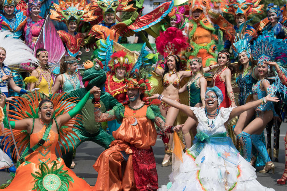 2019 nimmt eine Tanzgruppe am Umzug zum Karneval der Kulturen teil. Wegen der Coronakrise fallen 2021 das Myfest und der Karneval der Kulturen zum zweiten Mal nacheinander aus.